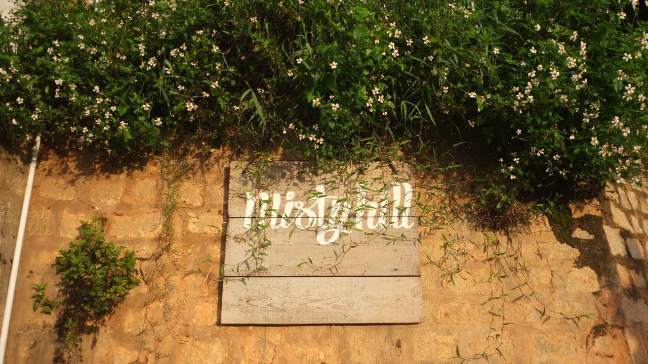 ホテル Misty Hill Dalat エクステリア 写真
