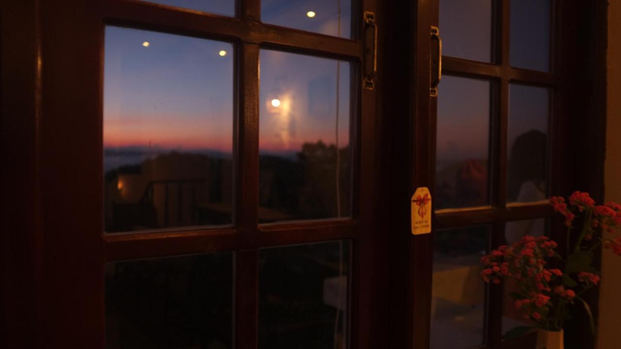ホテル Misty Hill Dalat エクステリア 写真