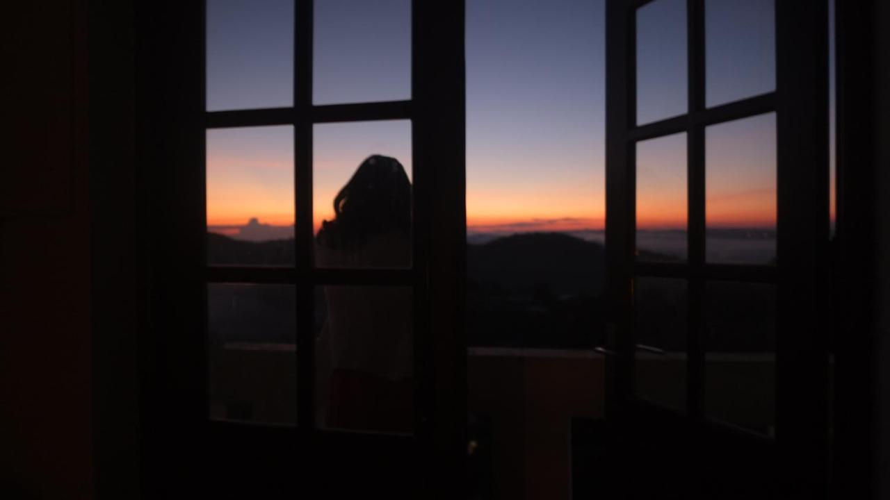 ホテル Misty Hill Dalat エクステリア 写真
