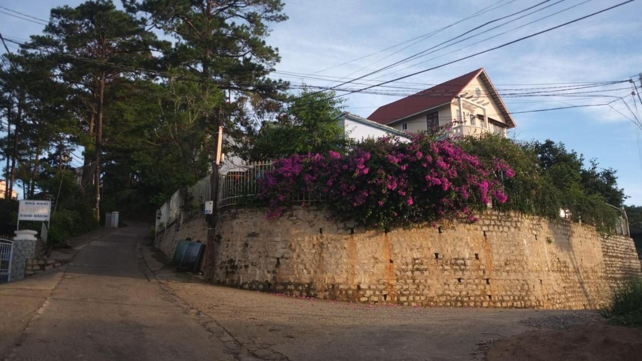 ホテル Misty Hill Dalat エクステリア 写真